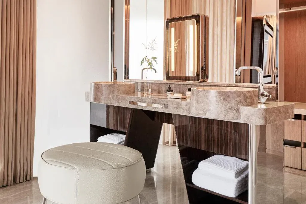 Morpheus_Hotel_1_1024x683.webp